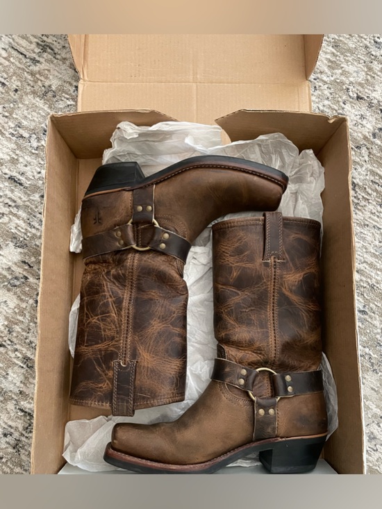 Frye Shoes - Frye 12R Harness Boots 77300 Brown Distressed Leather USA Size 10 M Womens